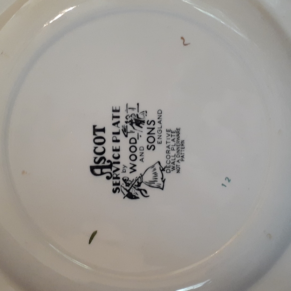 👉*VTG* ASCOT (VILLAGE) SERVICE PLATE (CHARGER) by WOOD & SONS ENGLAND - Picture 3 of 8